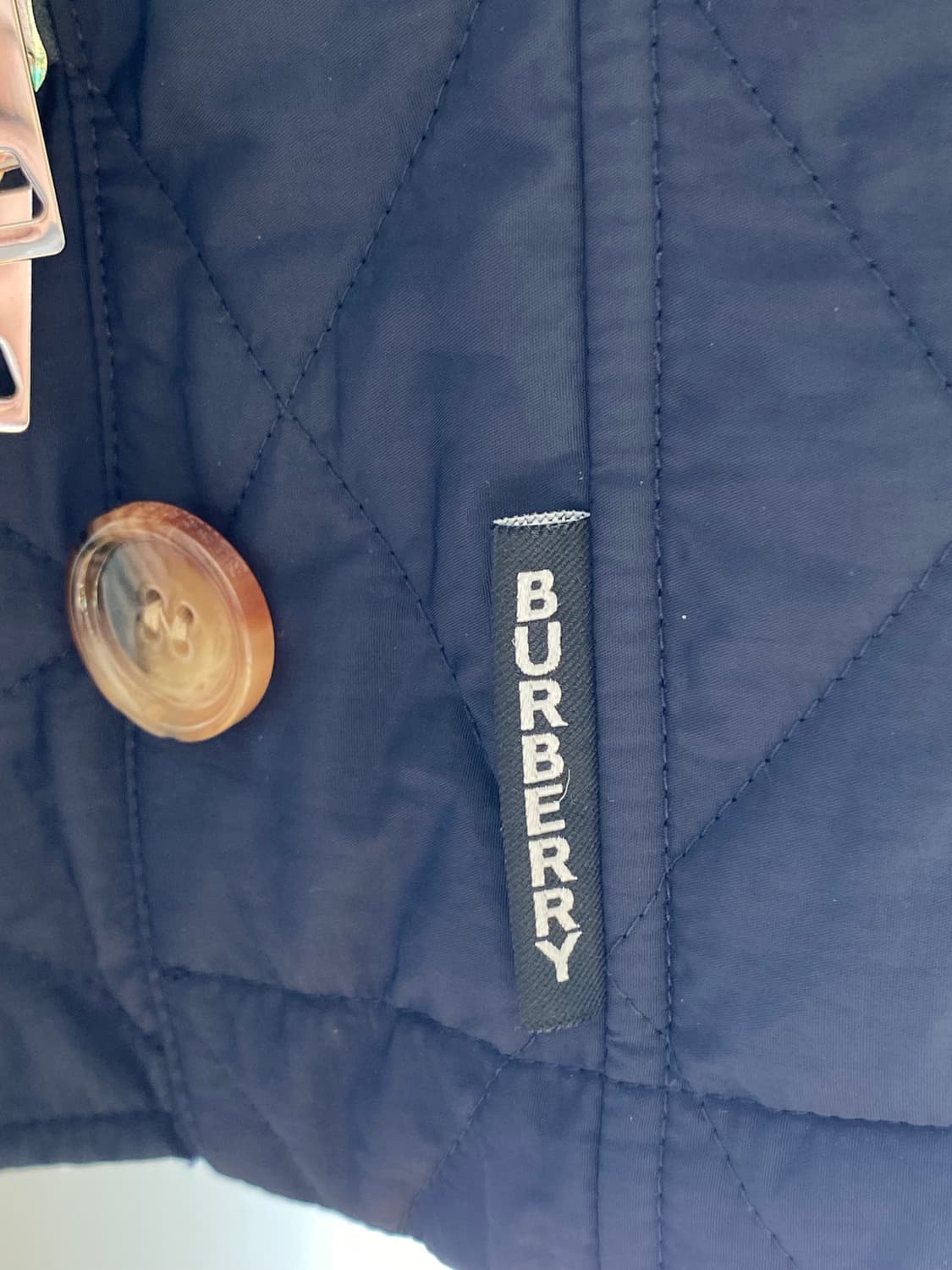 버버리 퀼팅 후드코트 네이비 상품이미지2