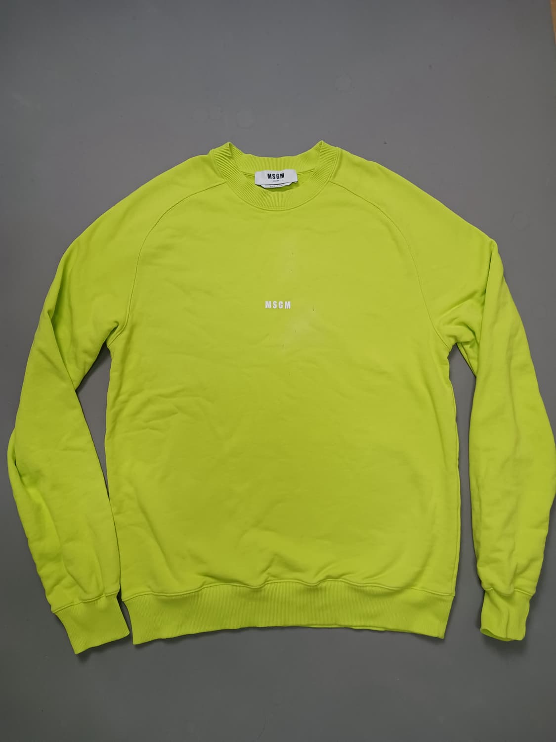 [L] MSGM 밀라노 형광 라임 맨투맨 티셔츠 상품이미지1