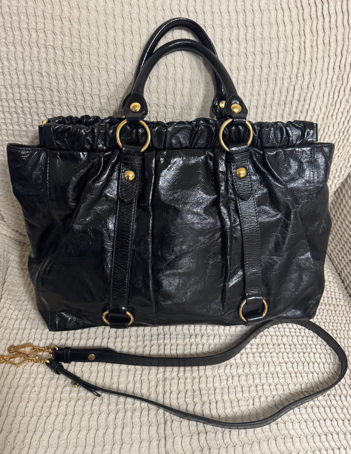 미우미우 비텔로 럭스 빅토트백 숄더크로스백 상품이미지3