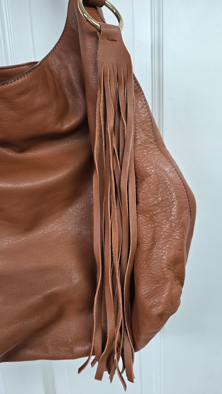 앤아더스토리즈 레더숄더백 상품이미지2