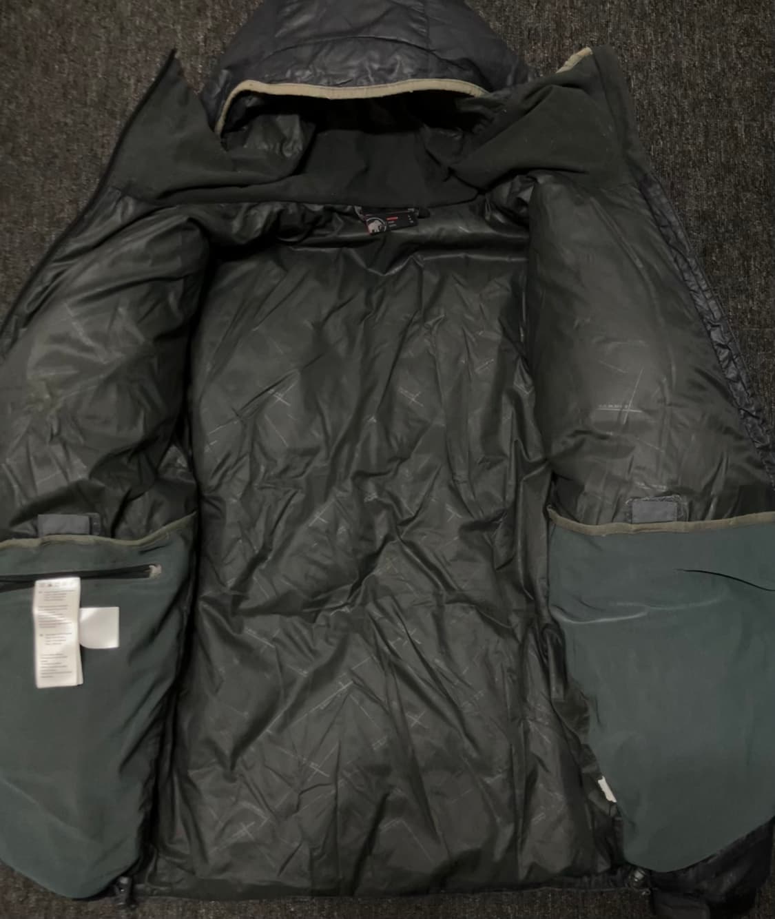 마무트 앰블러 구스다운 패딩 상품이미지3