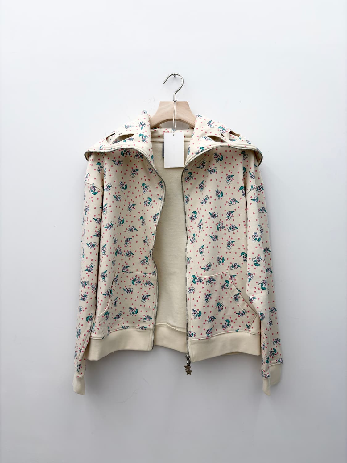 BUNNY BUTTERFLY HOODIE 상품이미지4