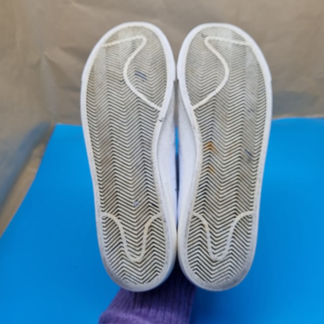 나이키 블레이저 로우77 스니커즈275. 상품이미지3