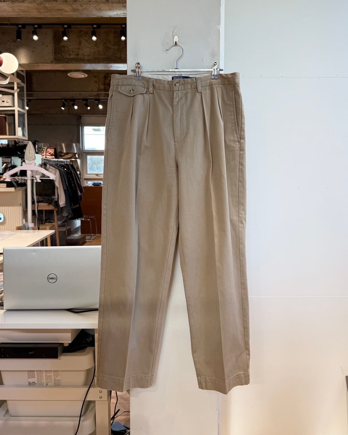 폴로 랄프로렌 브라운 핀턱 치노 팬츠 상품이미지2