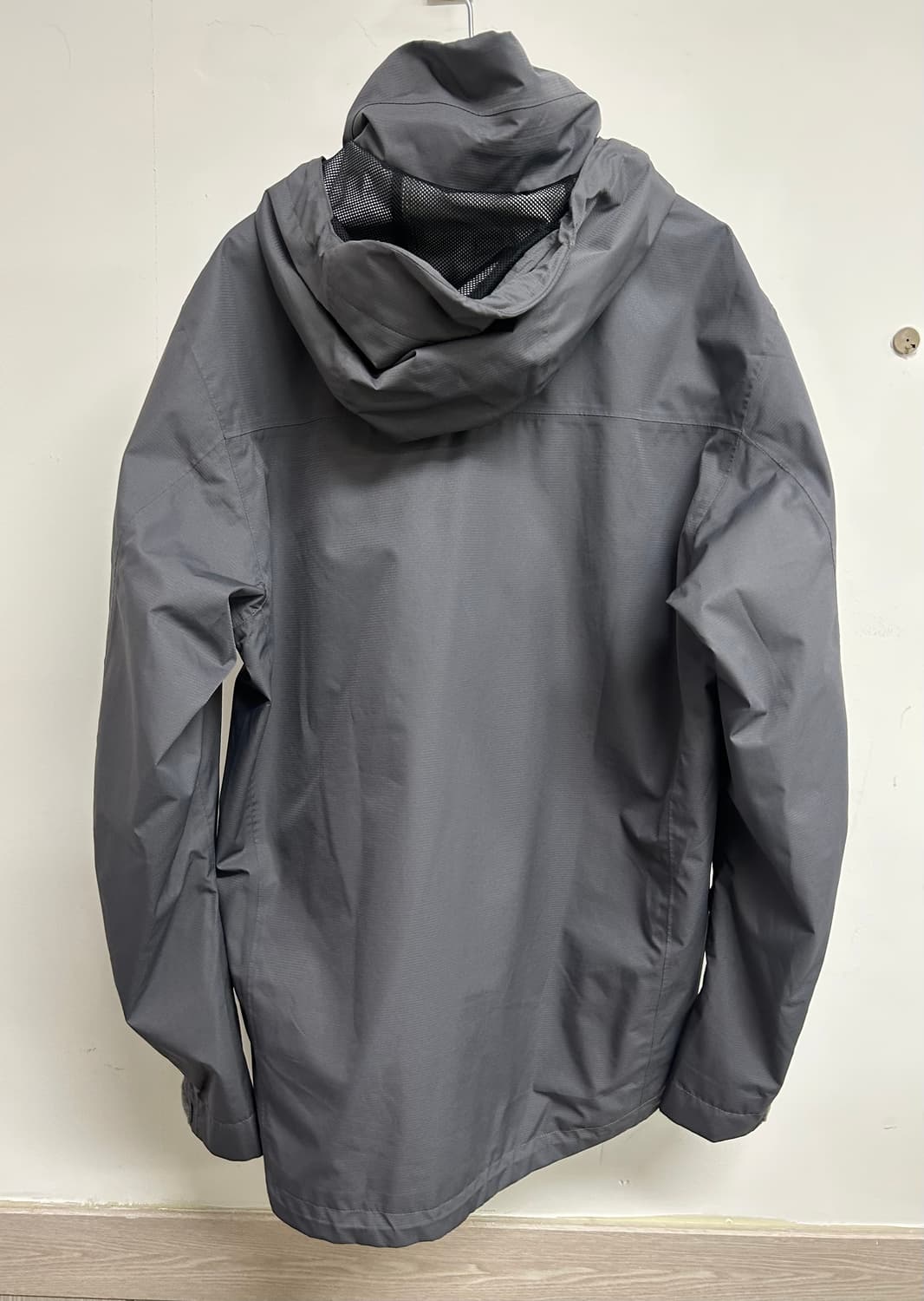 아디다스 CLIMAPROOF 남성 바람막이 상품이미지6