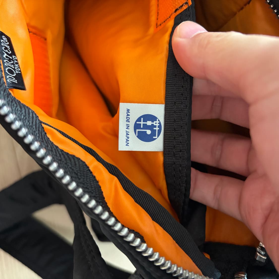 요시다포터 porter 탱커 숄더백 블랙 라지 L (미사용에 가까움) 상품이미지9