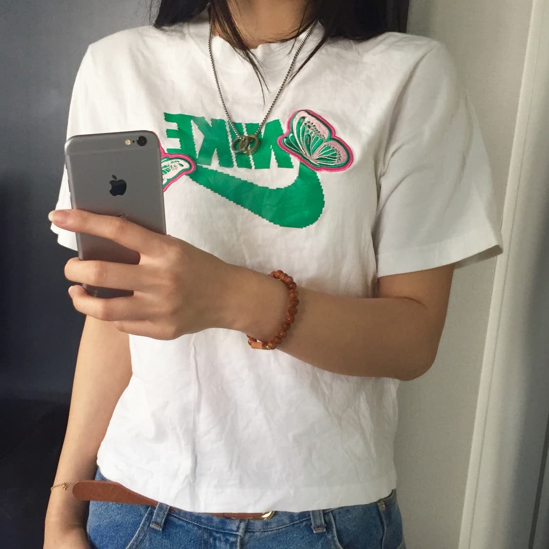 Nike butterfly 국내미판매 자수 반팔티 상품이미지2