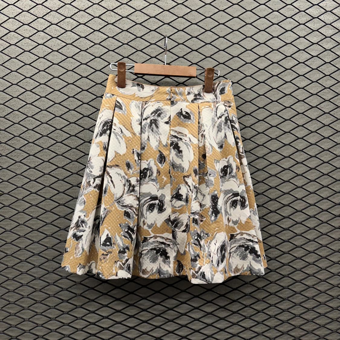 JPN VINTAGE 자카드 플리츠 스커트 플로럴 패턴 A라인 샴페인골드 상품이미지3