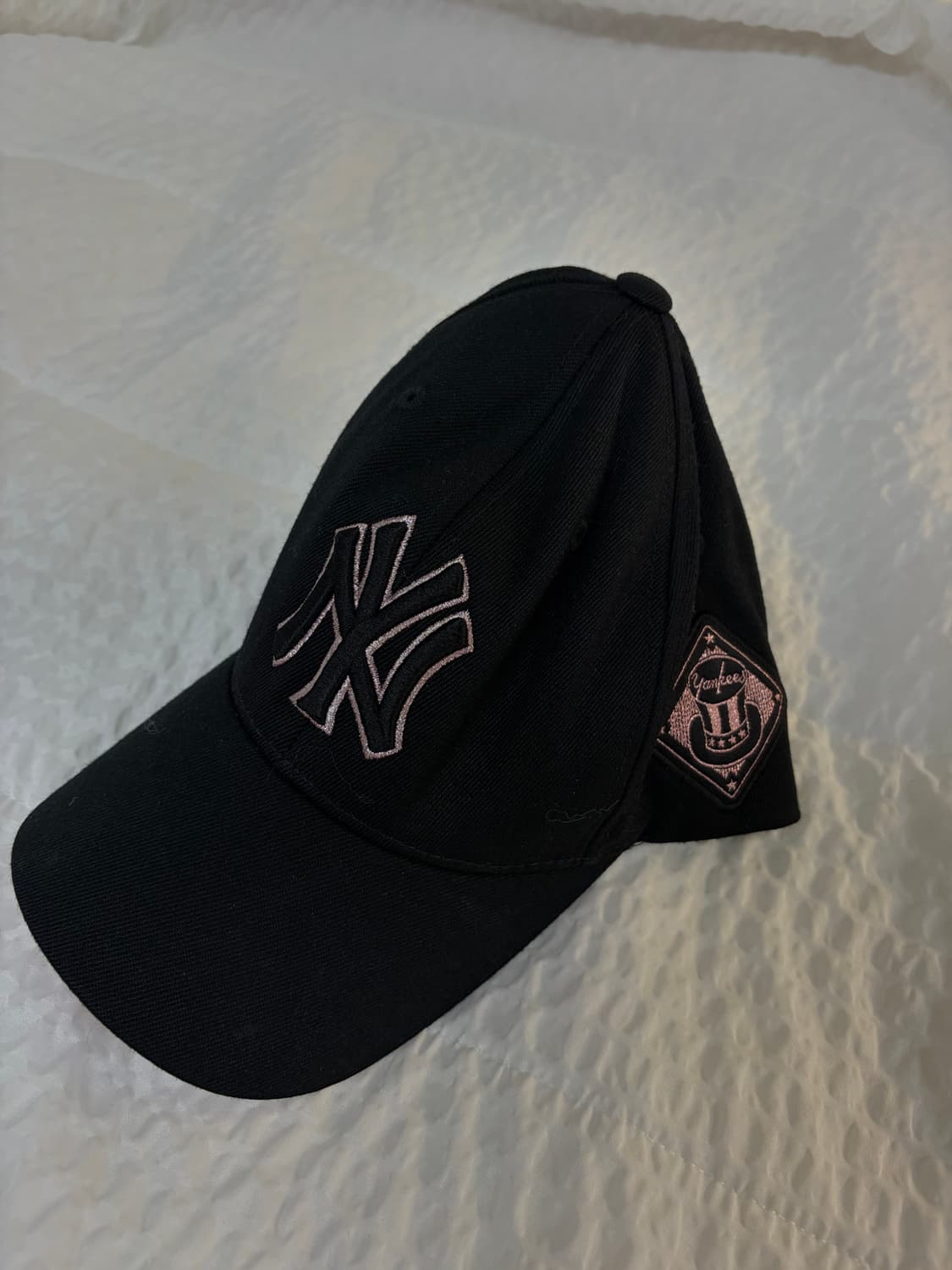 Mlb 양키스 볼캡 블랙/핑크 상품이미지1
