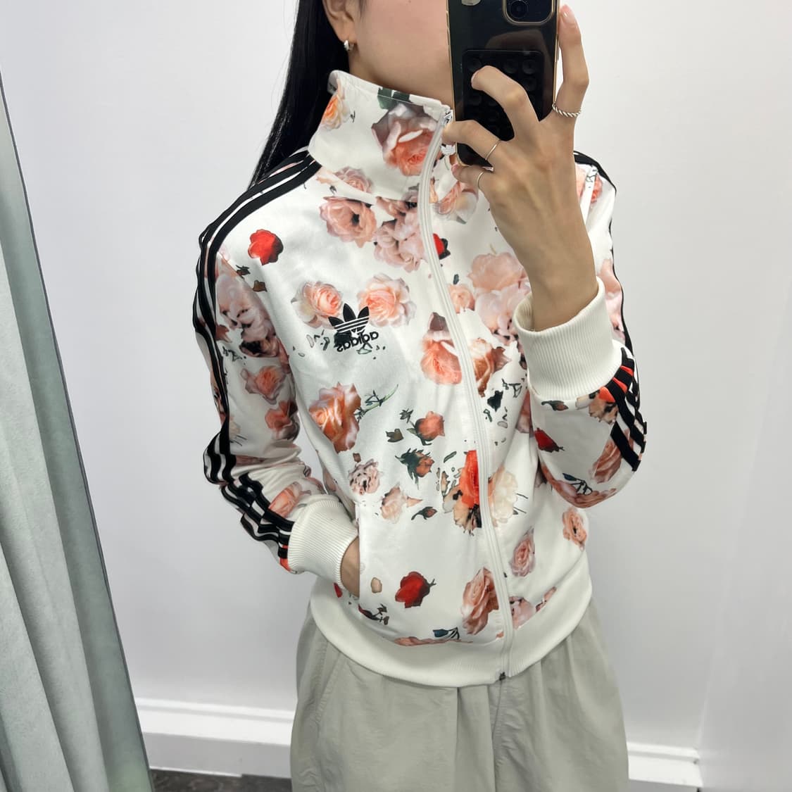 아디다스 불꽃 화이트 꽃 져지  상품이미지2