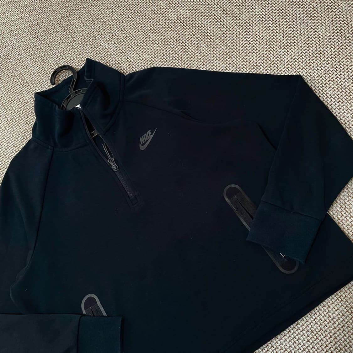 나이키 테크팩 반집업 여성 맨투맨. 5242 상품이미지2