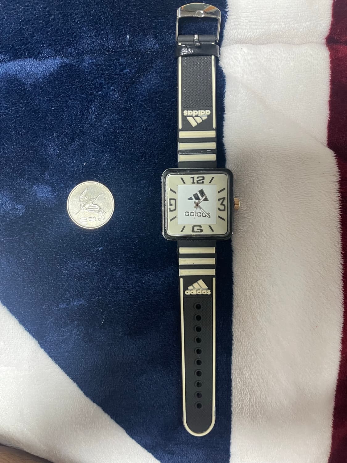 빈티지 아디다스 사각 손목 시계 상품이미지1