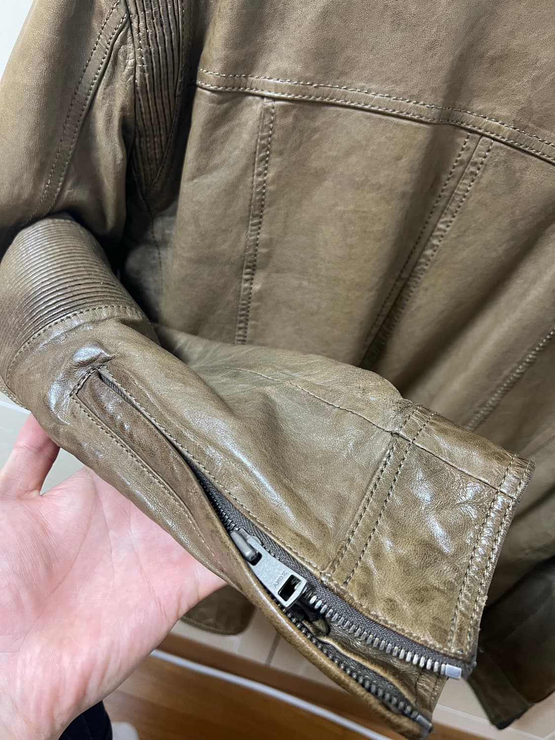 지오지아 남성 양가죽 자켓 슬림핏 106-175 상품이미지3