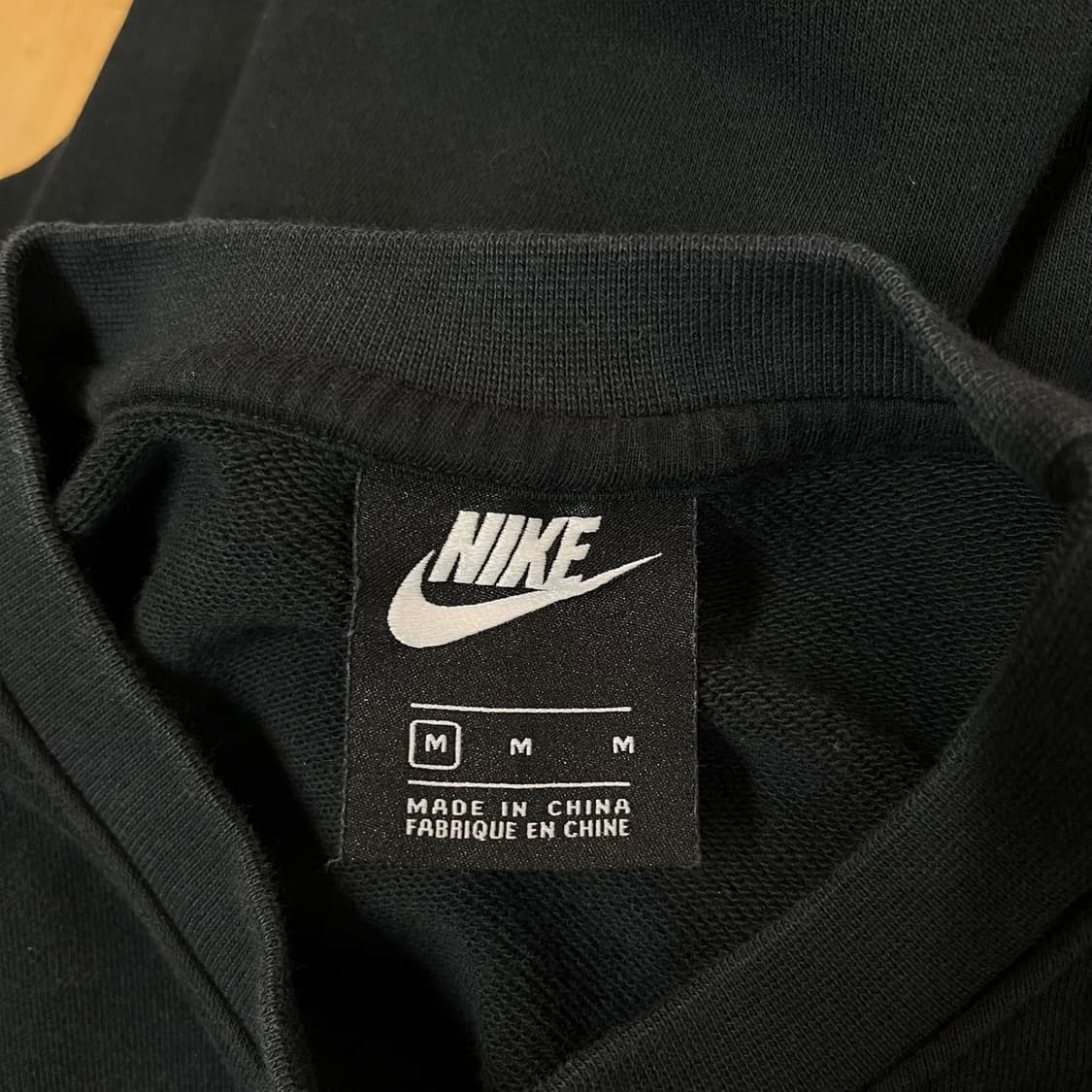 [M] 나이키 스우시 블랙 맨투맨 긴팔티셔츠 상품이미지5