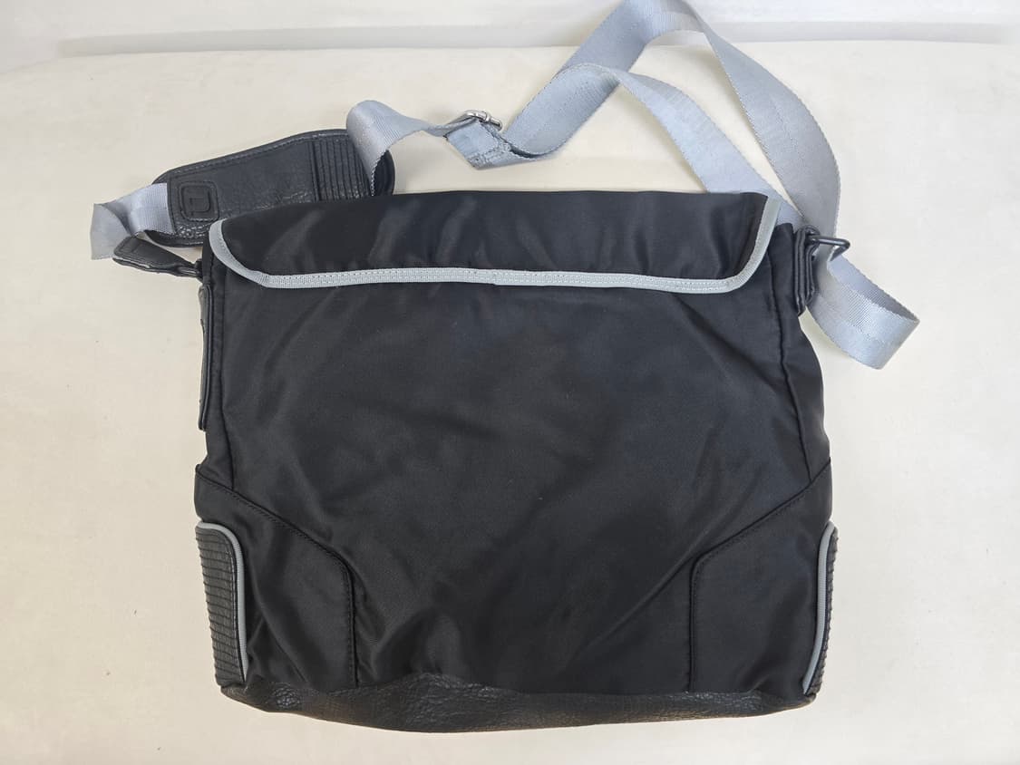 디젤 가죽배색 세련된 데일리 크로스백 상품이미지8