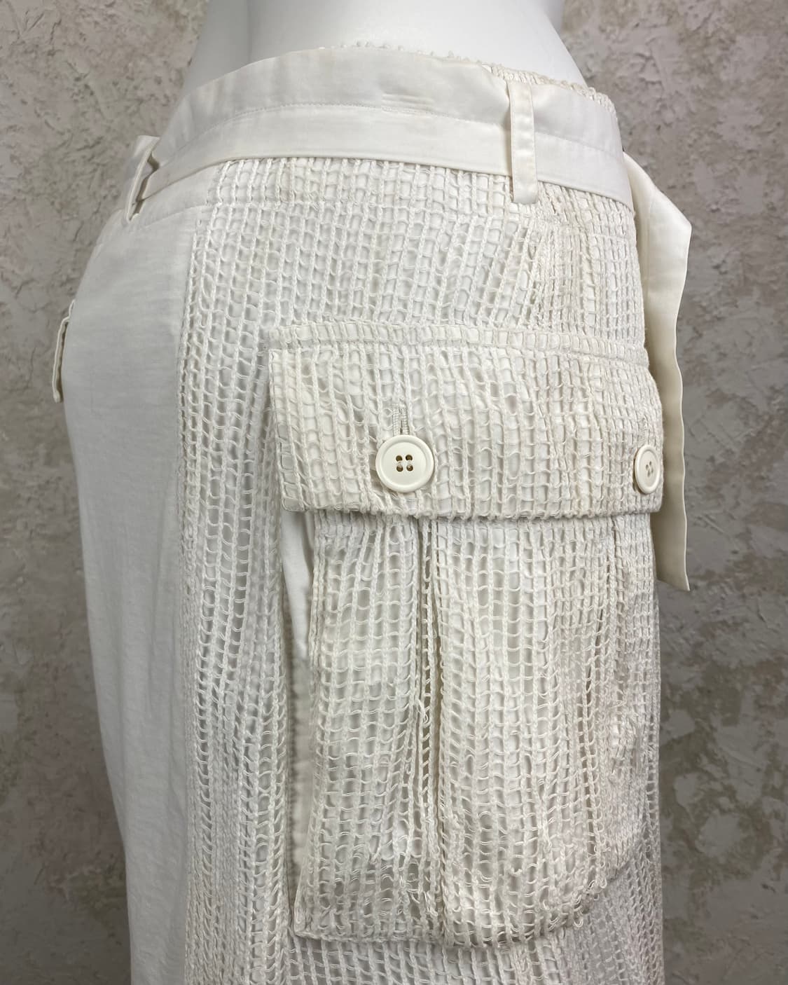 언더커버 2006 S/S “T” 디스트레스드 넷 도킹 카고 랩 스커트 상품이미지4