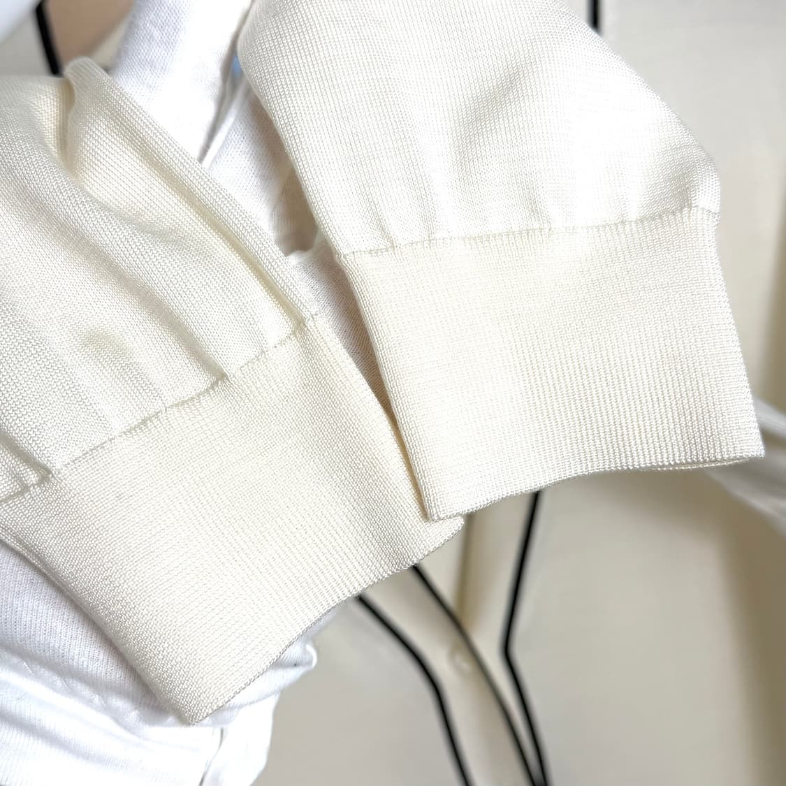 프라다 로고 자수 가디건 38사이즈 상품이미지5