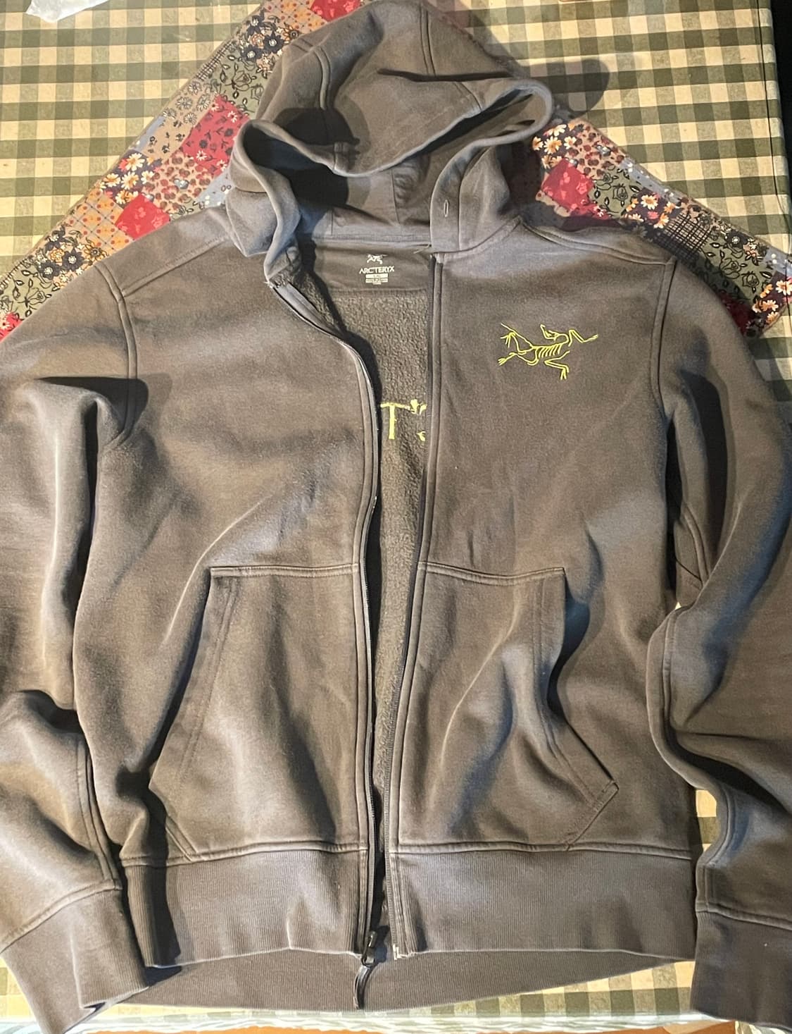 [ARCTERYX] 후드집업 상품이미지1