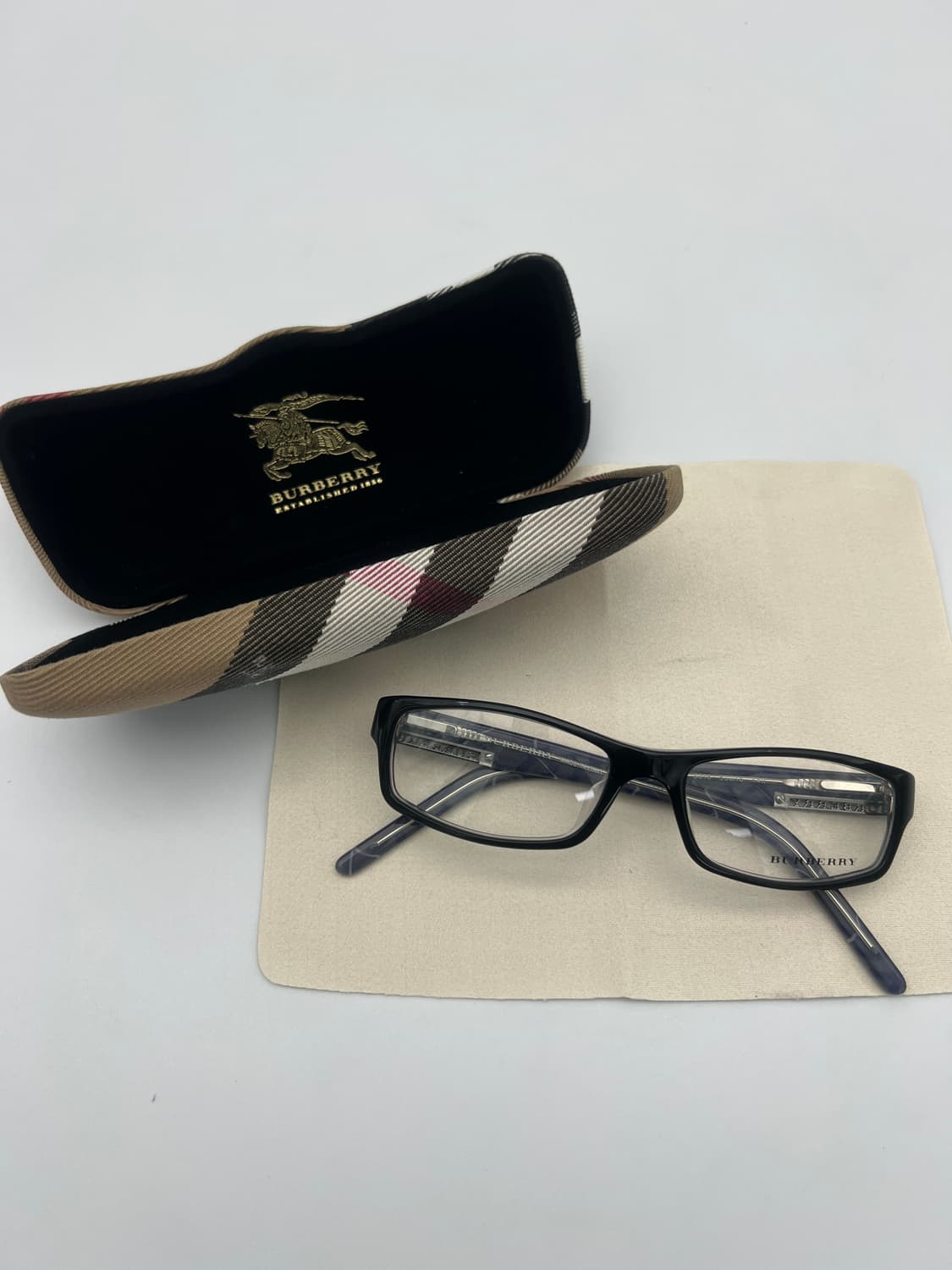 버버리 BURBERRY 스퀘어 뿔테 안경 B-2040-A 상품이미지1