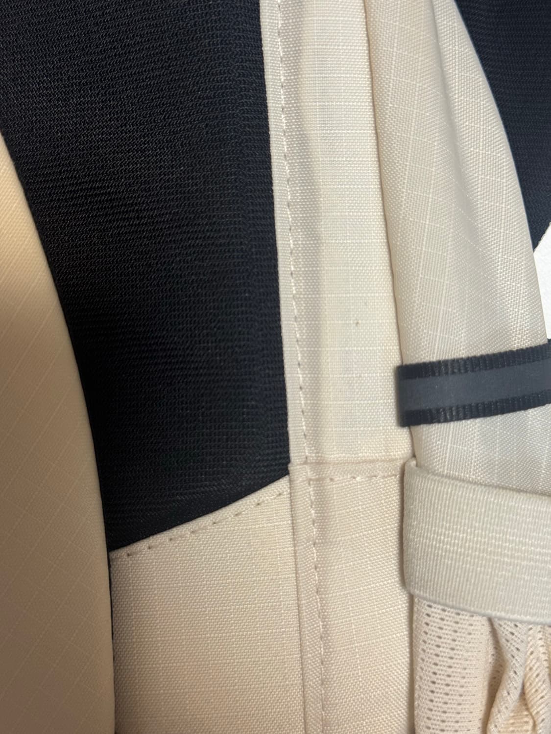 노스페이스 보레알리스 미니 백팩 크림베이지 상품이미지3