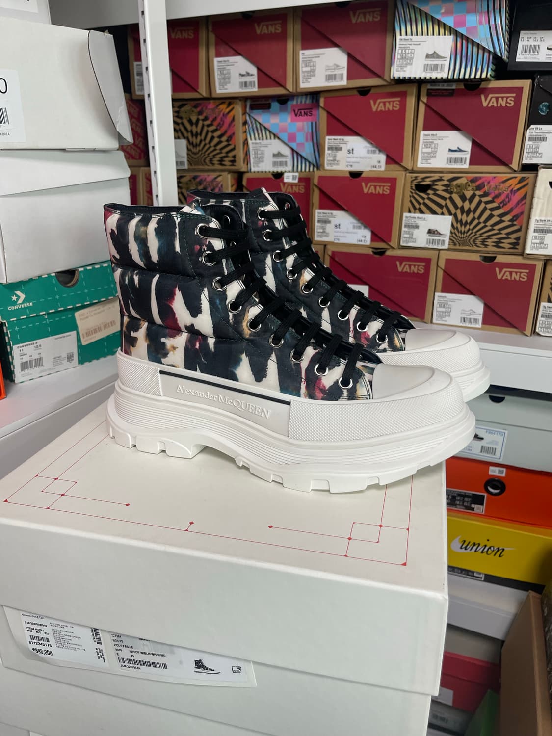 알렉산더맥퀸 오버솔 하이탑 스니커즈 상품이미지1