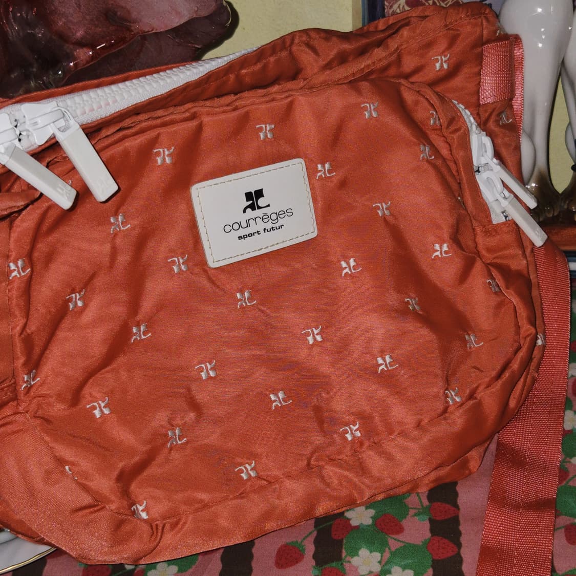 90s 프랑스 꾸레쥬 핑크 스포티 크로스&숄더백 상품이미지7