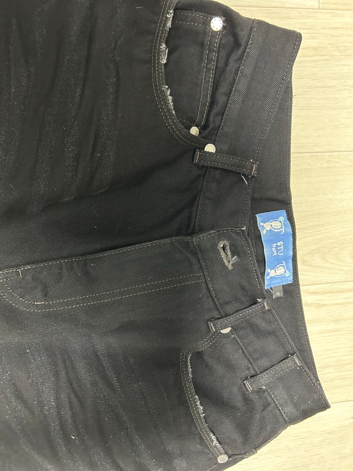 STU x hank 엠브로더리 데님 팬츠 블랙 상품이미지3