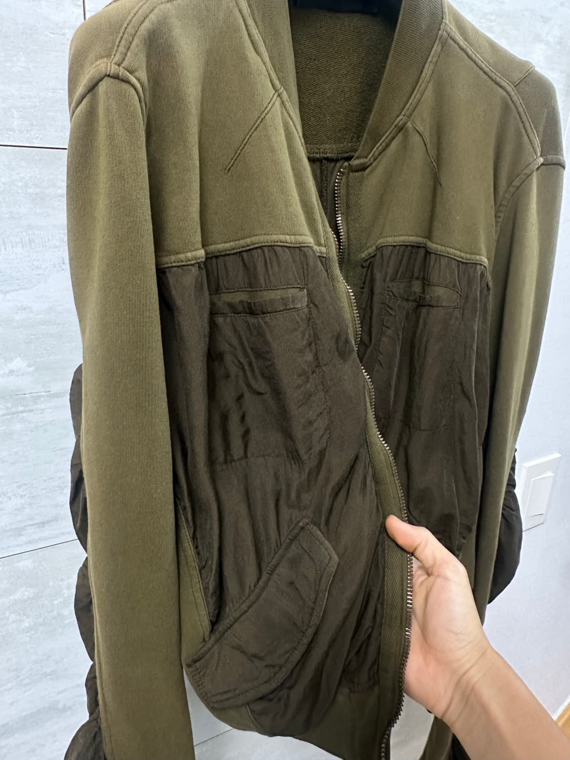 하이더아커만 봄버 카키 셔링 자켓 XL  상품이미지8