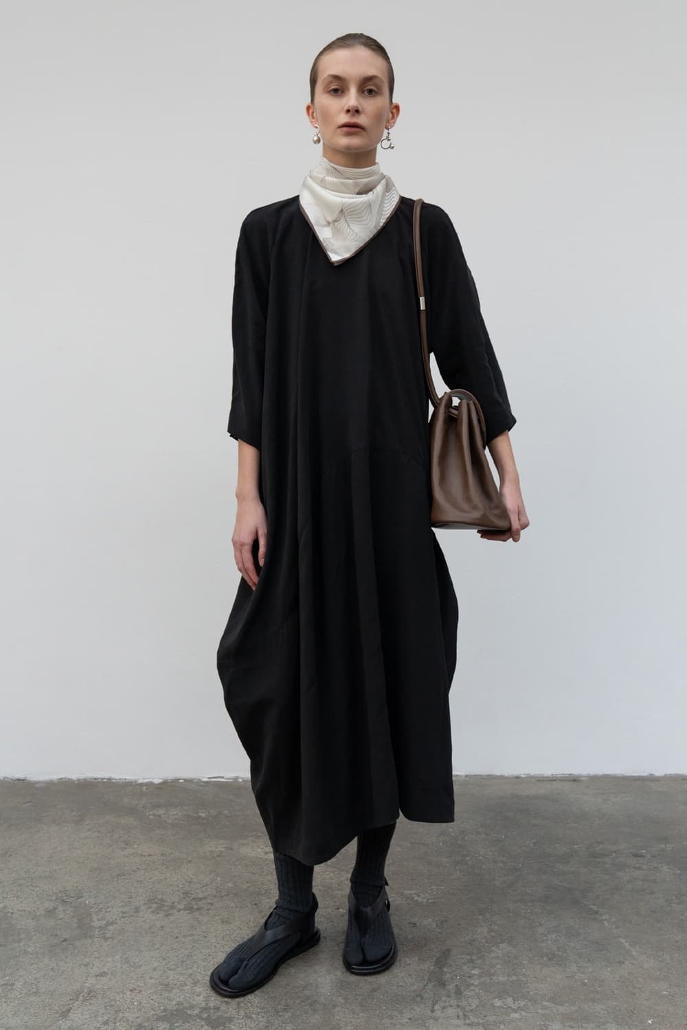 로우클래식 21fw curve dress (정가39) 상품이미지1