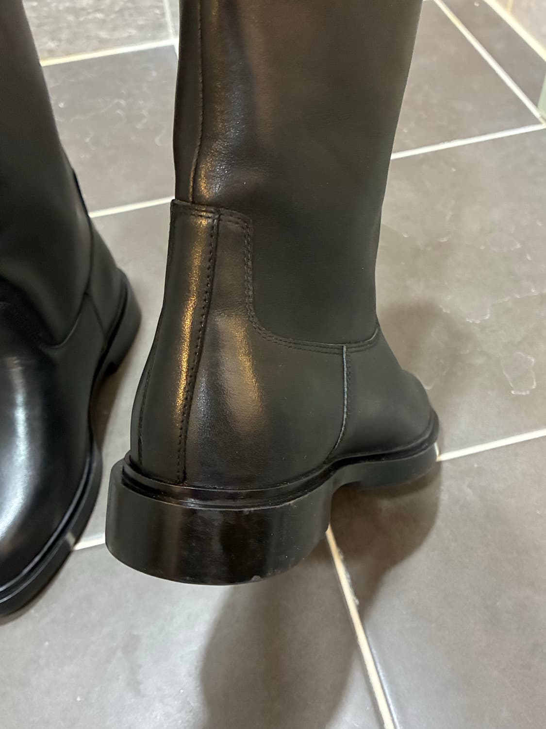 쿠에른 서울 225 공홈 품절 상품이미지4