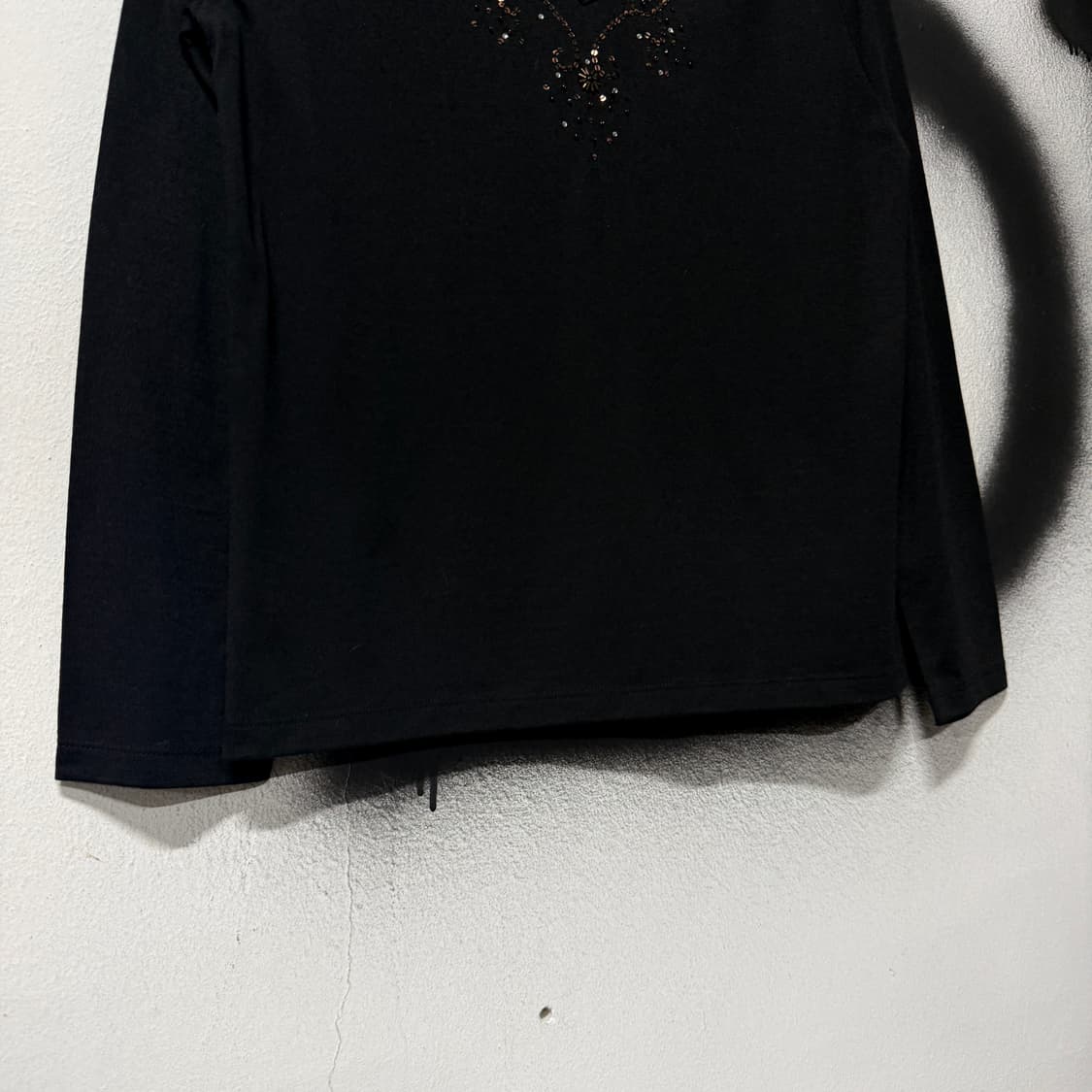 VTG 빈티지 블랙 모리 비즈 디테일 롱슬리브 상품이미지4