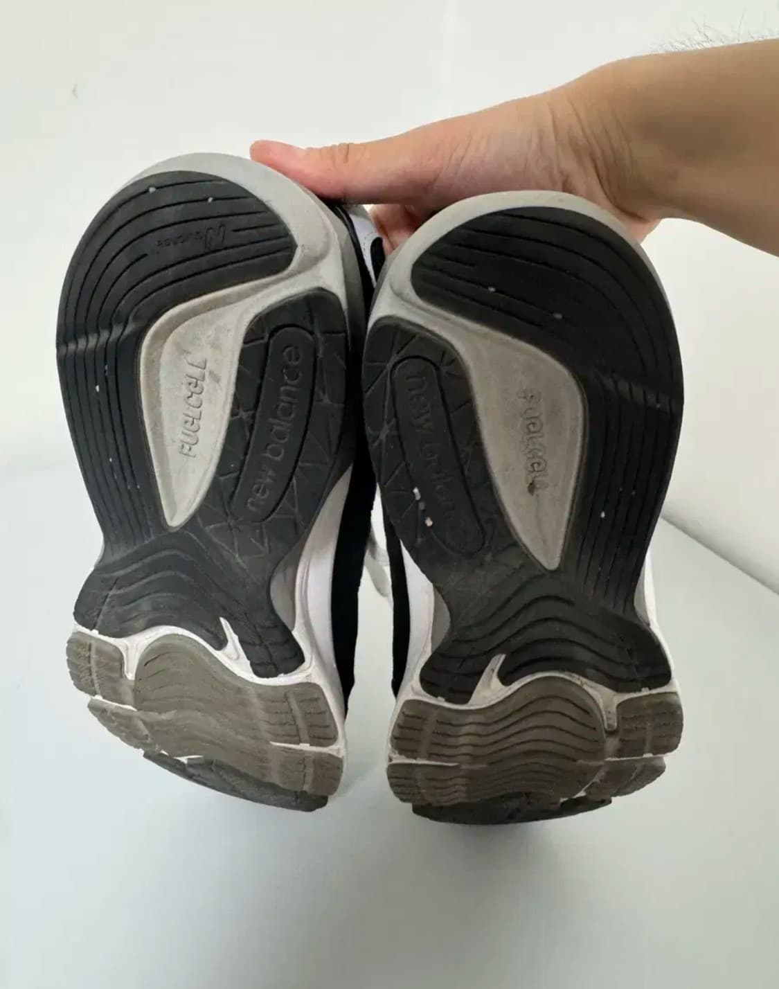 뉴발란스 990v6 블랙 270 상품이미지3