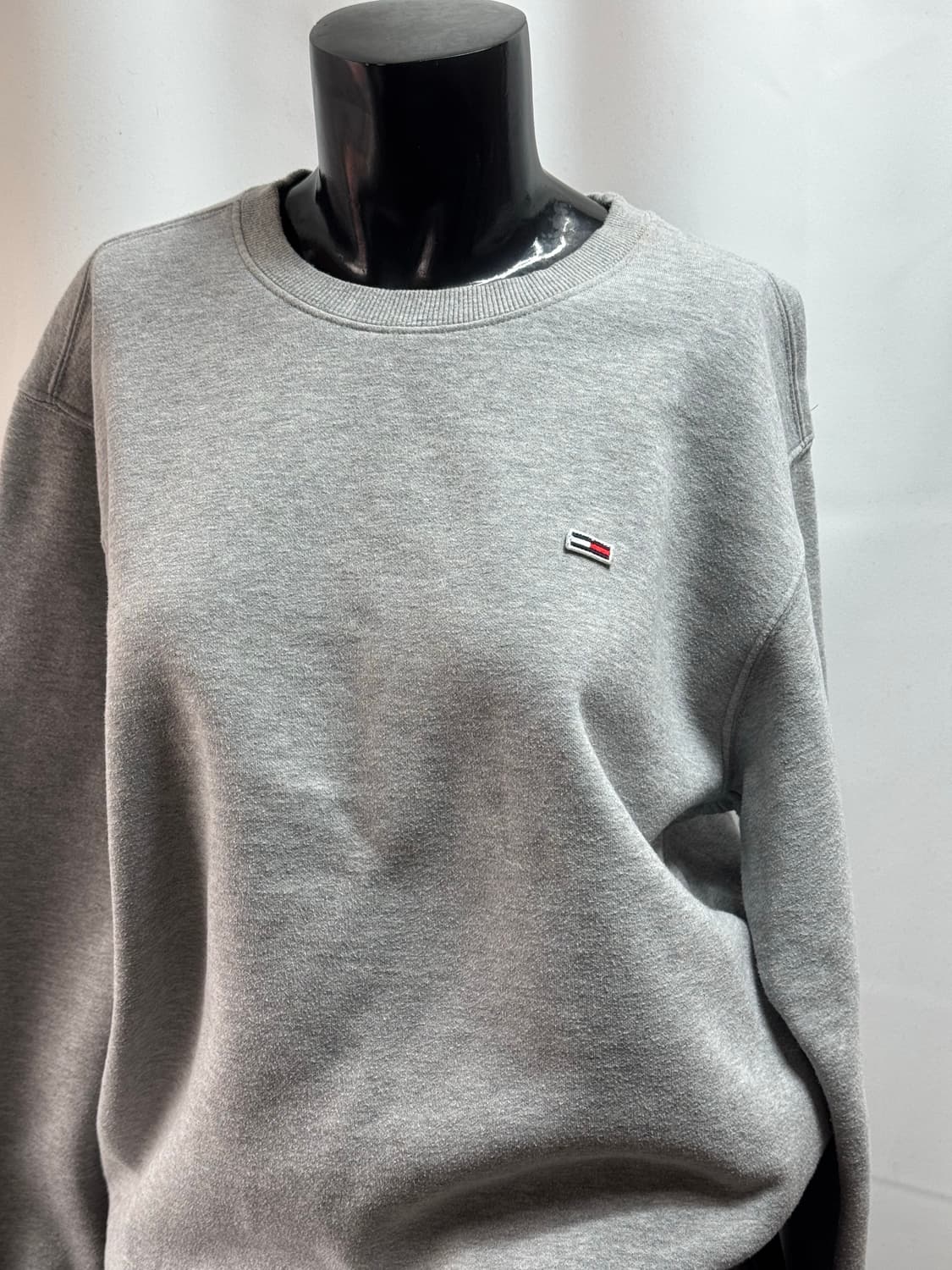 타미힐피거 라운드넥 맨투맨 상품이미지2