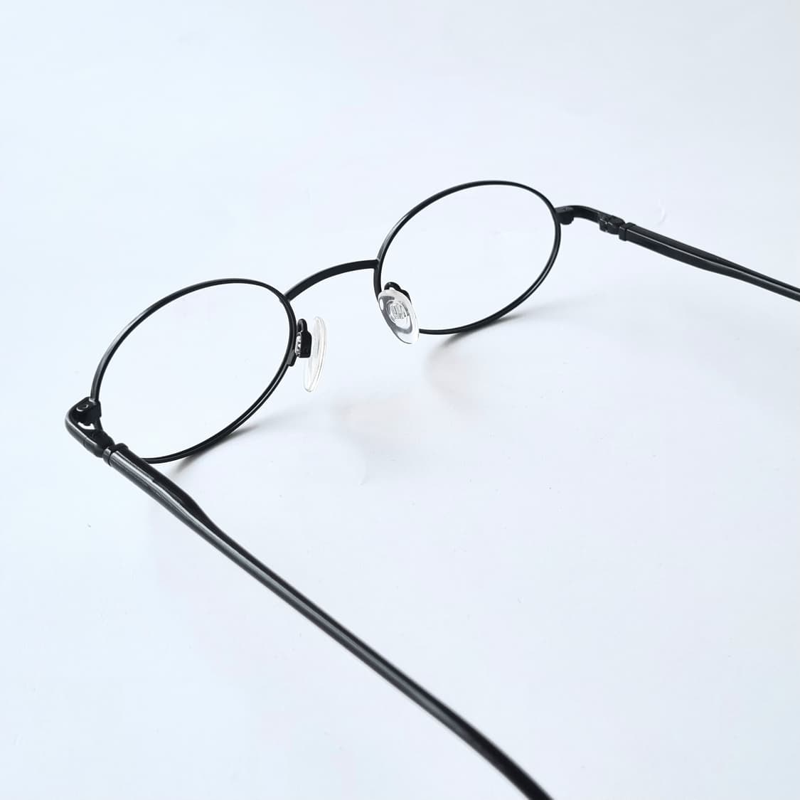 데드스탁 스몰사이즈 오벌 스텐다드안경테 733 상품이미지4