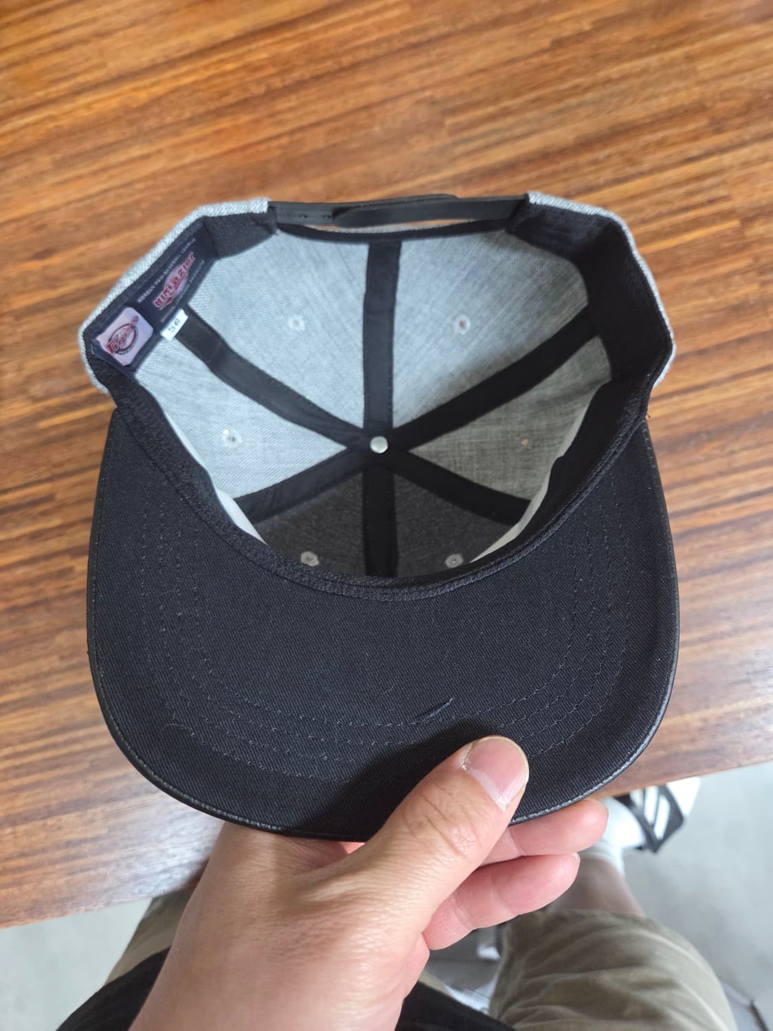 기아타이거즈 11번 자수로고 레더 스냅백 모자 프리  상품이미지4