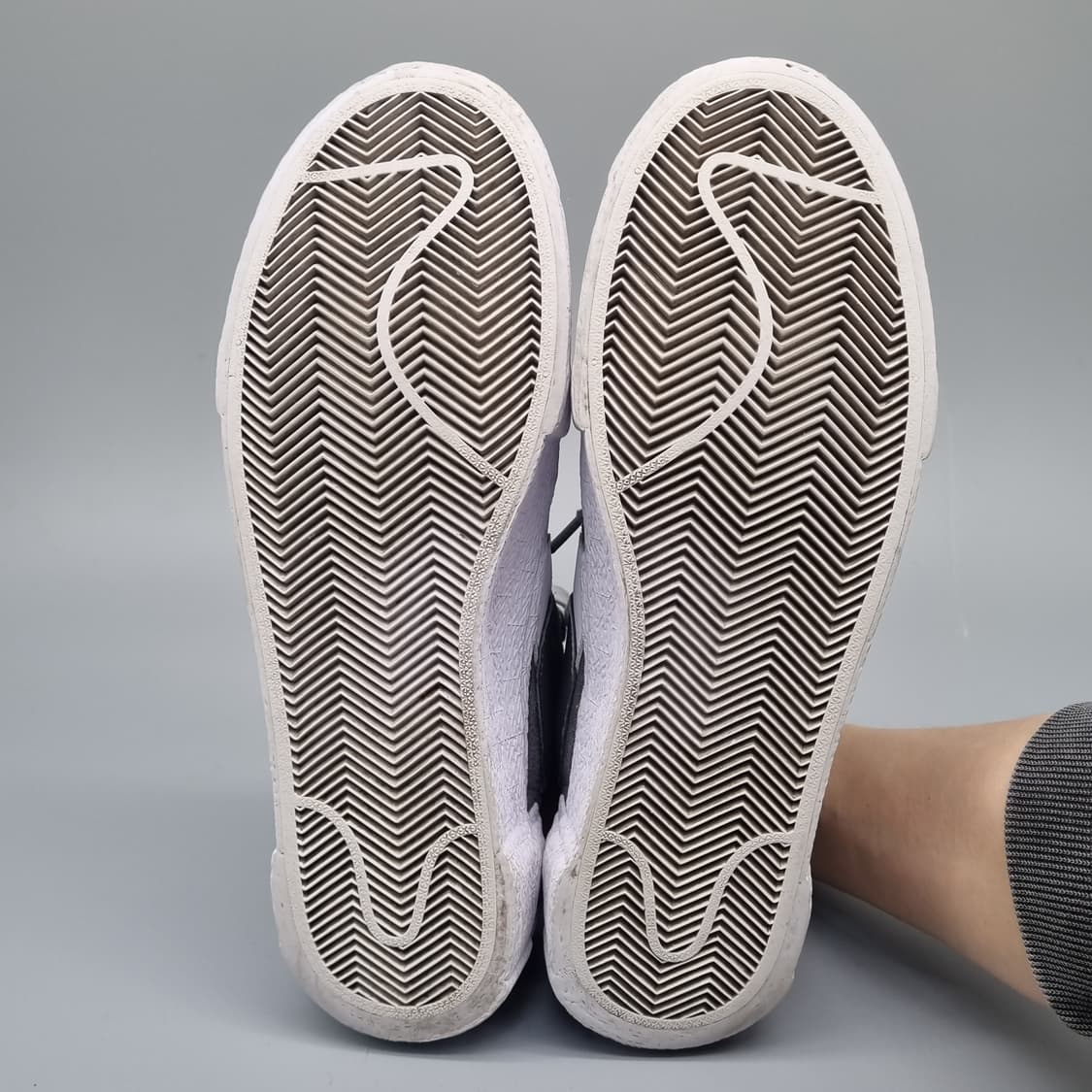 나이키x사카이 블레이저 로우 그레이 270 상품이미지3