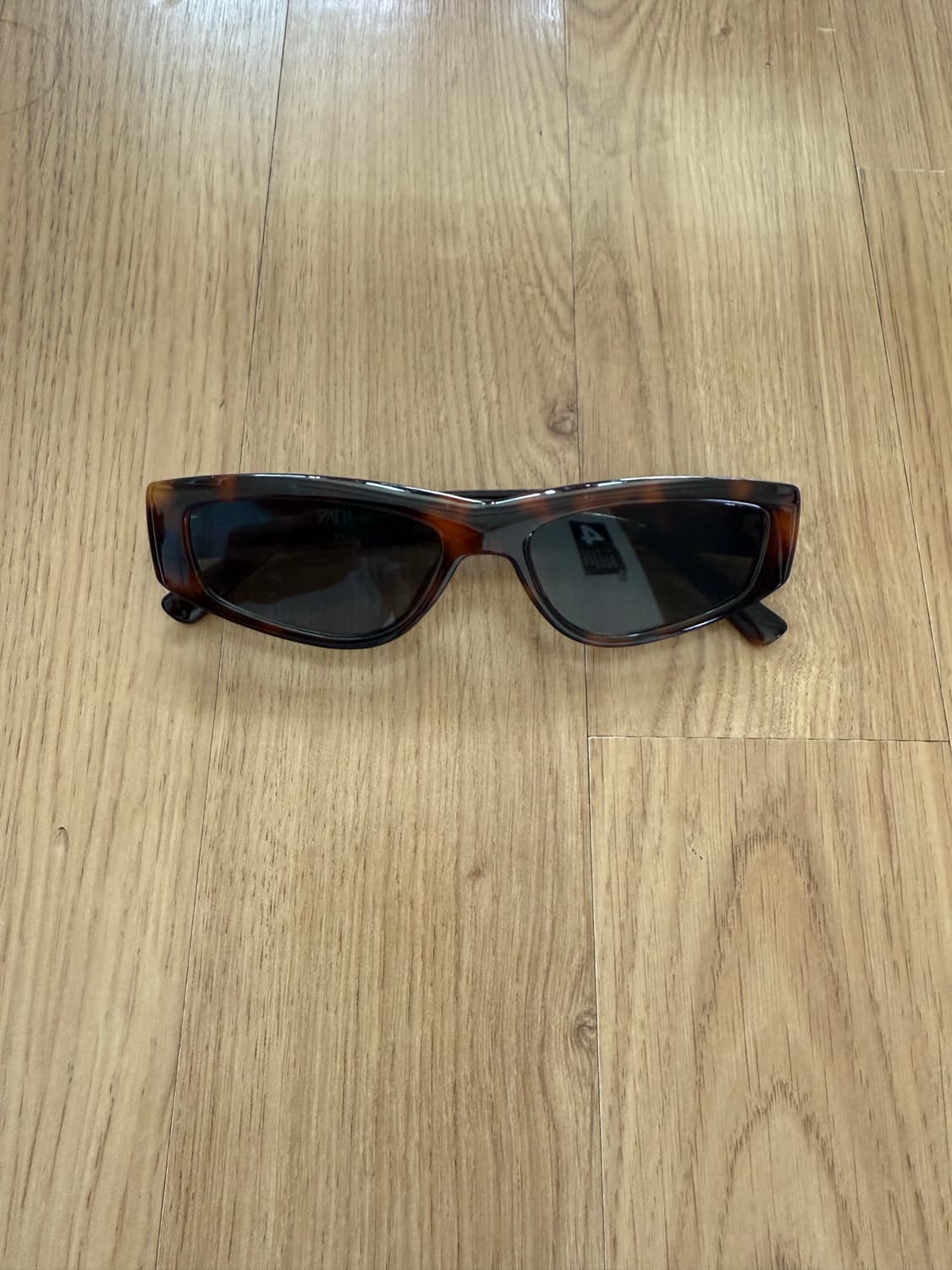 자라 Zara 레오파드 선글라스 상품이미지1