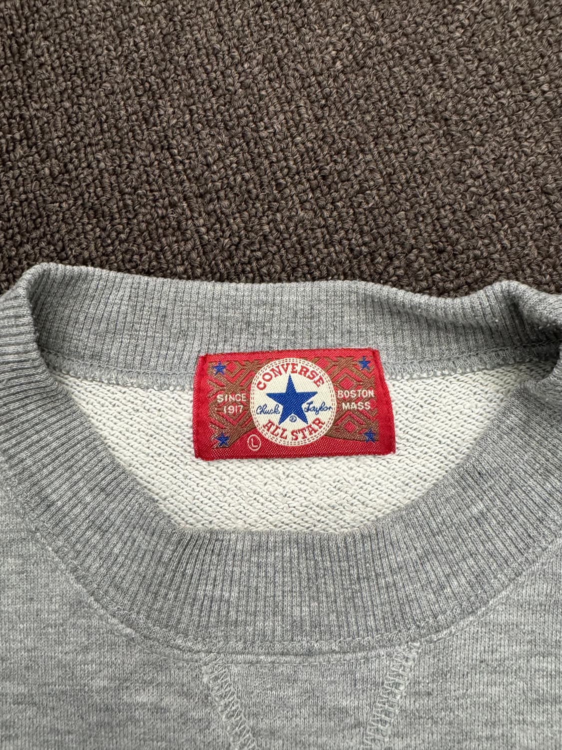 L)컨버스 빈티지 로고 포인트 그레이 스웻셔츠 상품이미지4