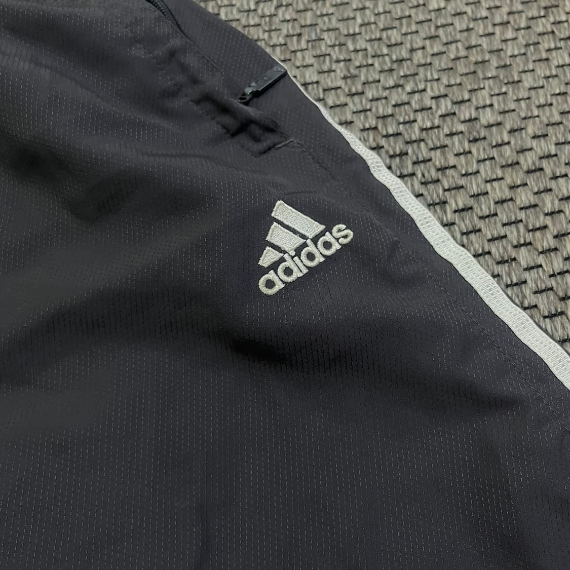 아디다스 올드스쿨 나일론 조거 팬츠 그레이 상품이미지2