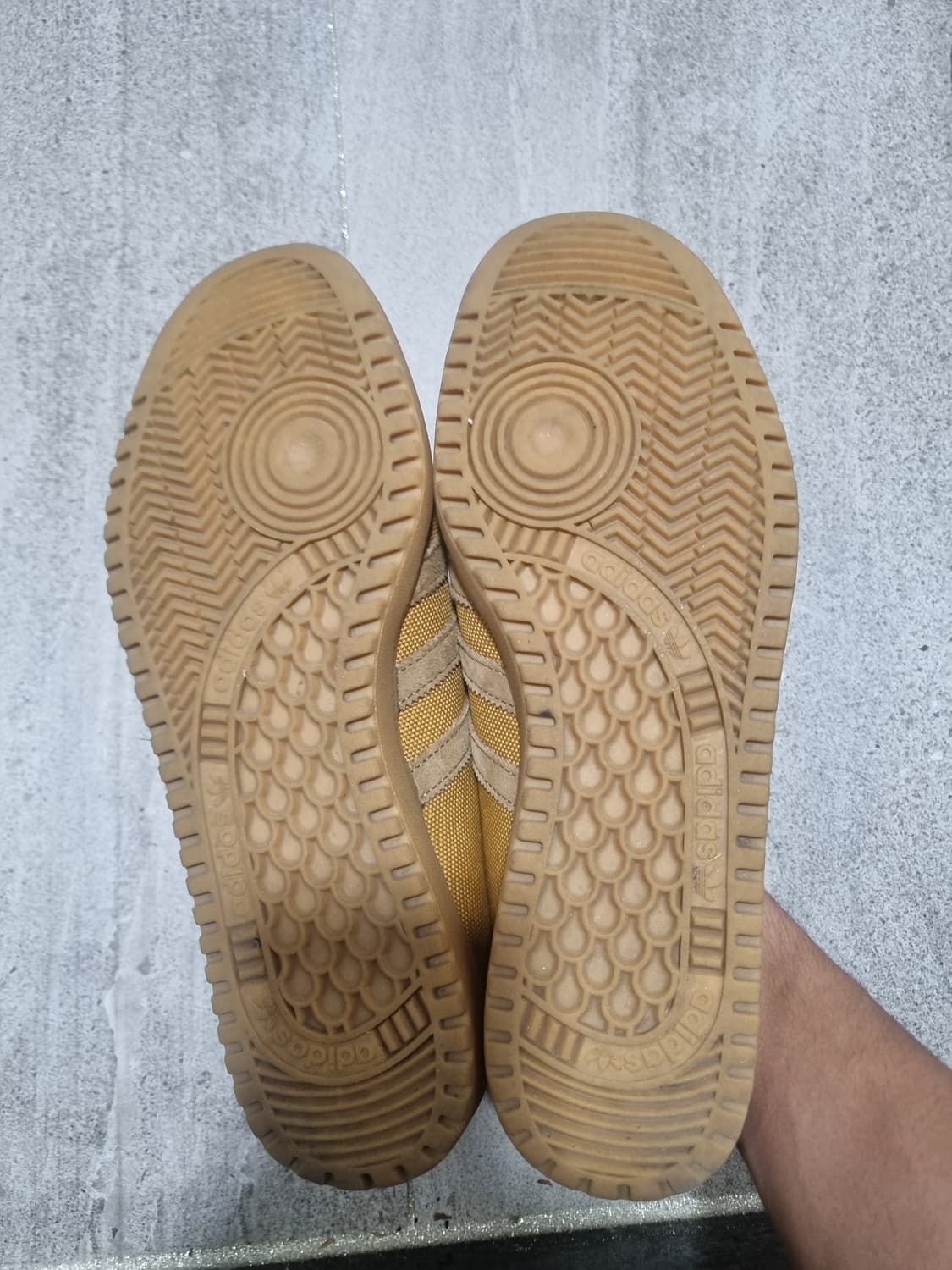 아디다스 버뮤다 메사 브라운 데저트 270 상품이미지4