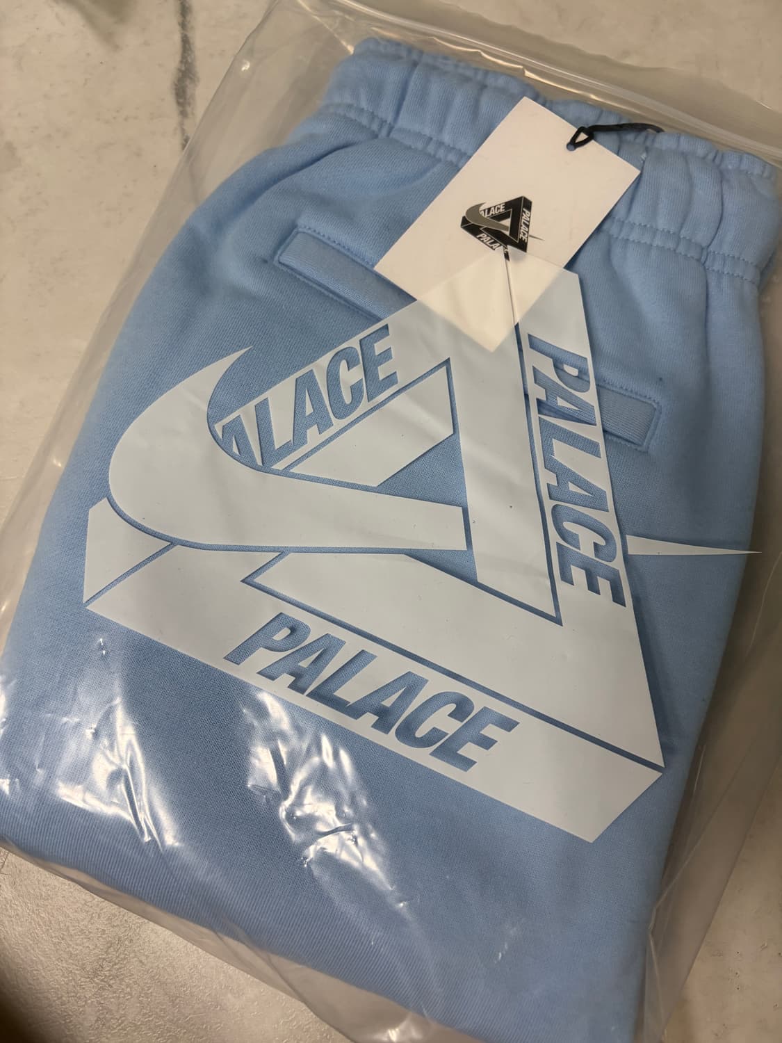 S 팔라스 x 나이키 스웨트 쇼츠 스카이 블루 - 26SS 상품이미지3