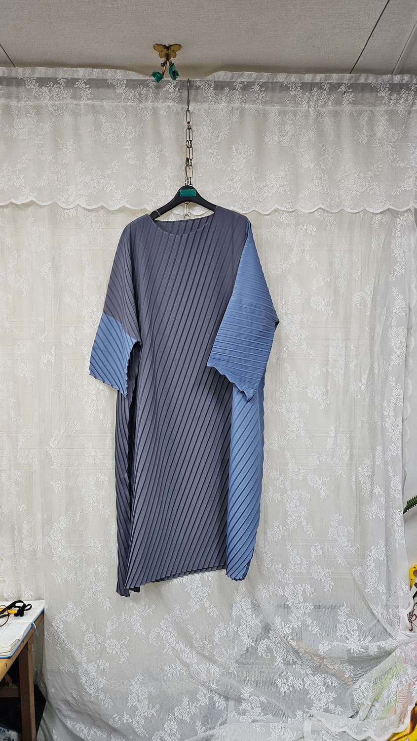 플리츠미 롱 원피스  상품이미지1