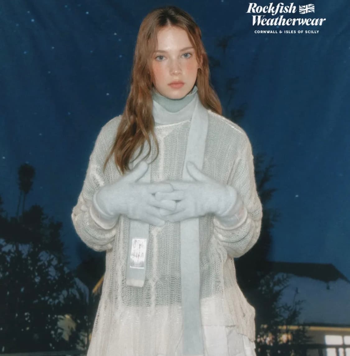 FUZZY MUFFLER & FUZZY LONG GLOVES SET  상품이미지2