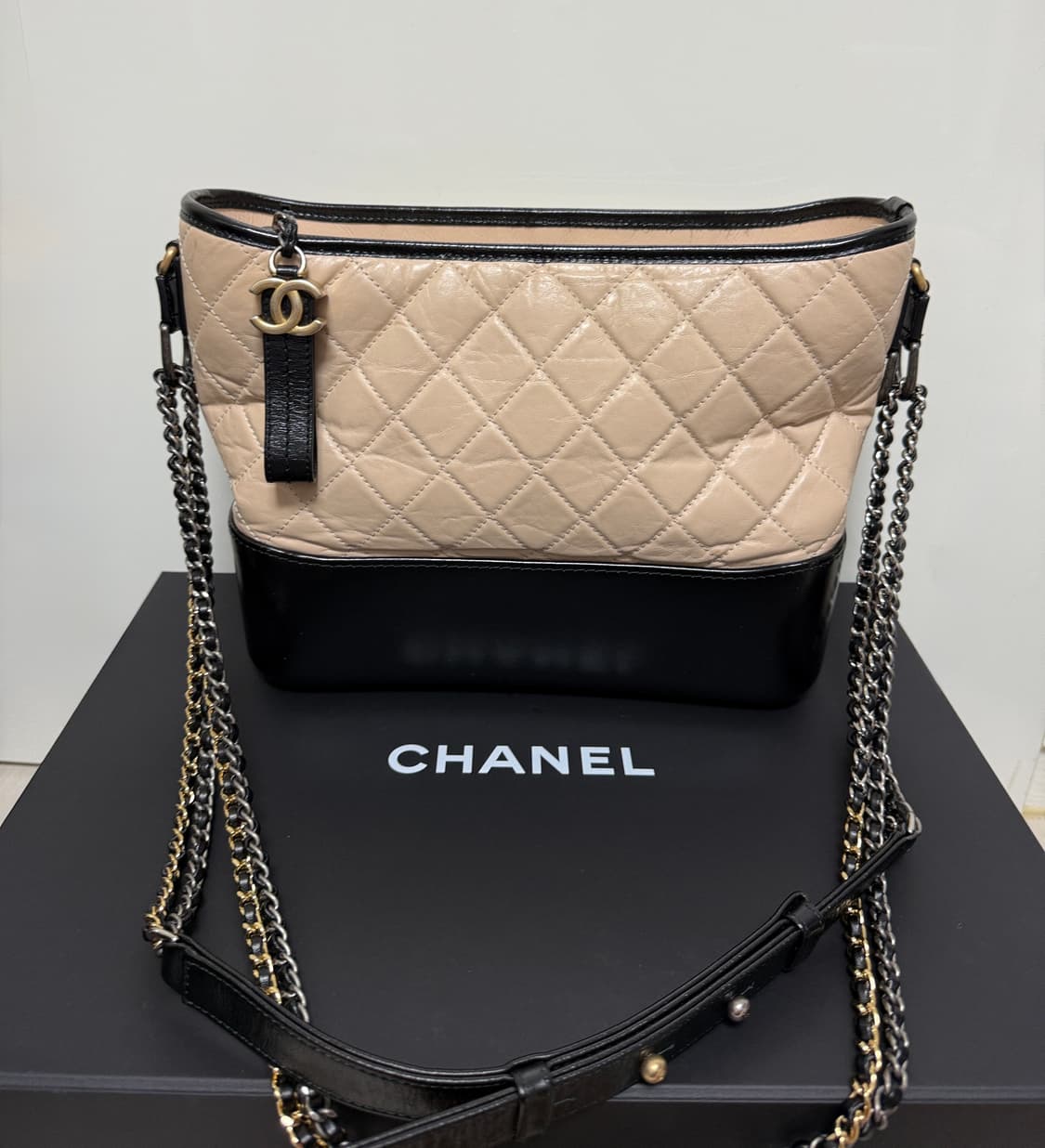 샤넬 가브리엘 호보 미듐 상품이미지6