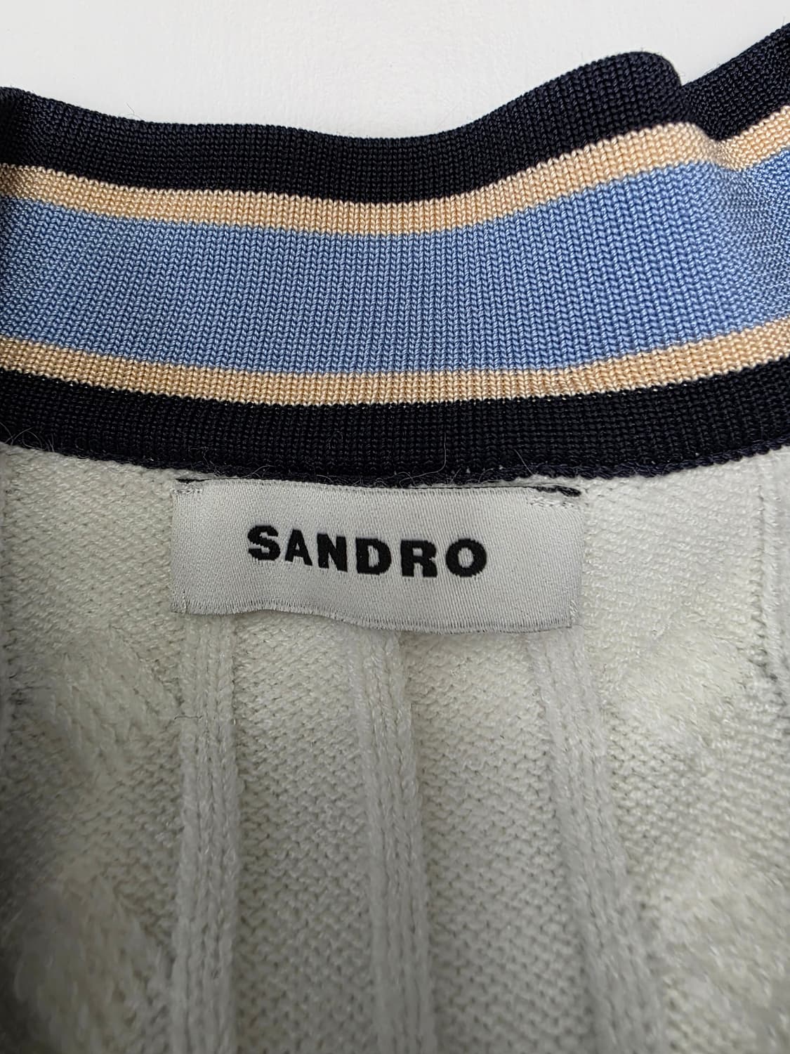 SANDRO 산드로 V넥 케이블 니트 55~66 상품이미지7