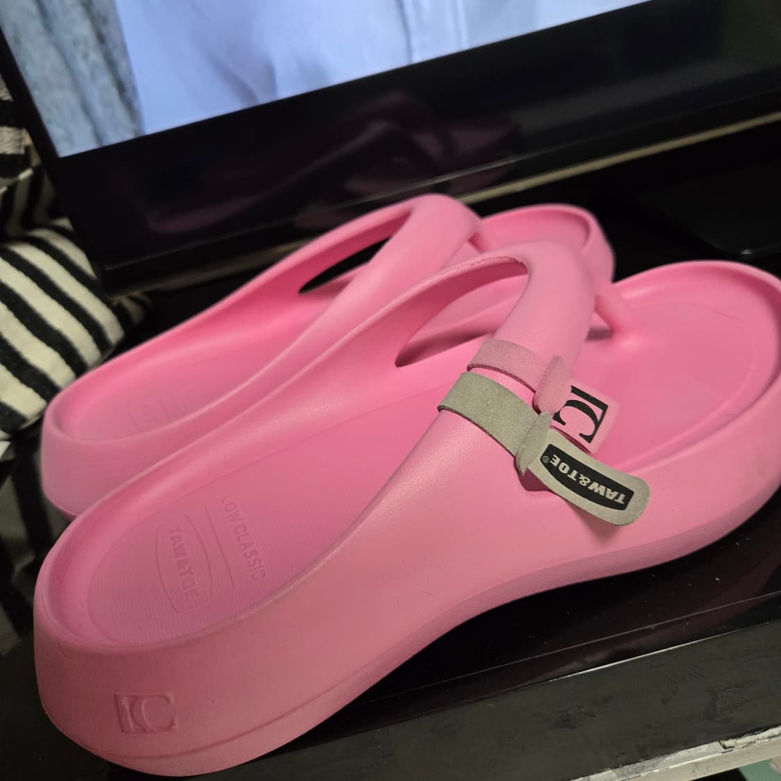 토앤토x로우클래식 플립플랍 제로비티 핑크 L사이즈 상품이미지2