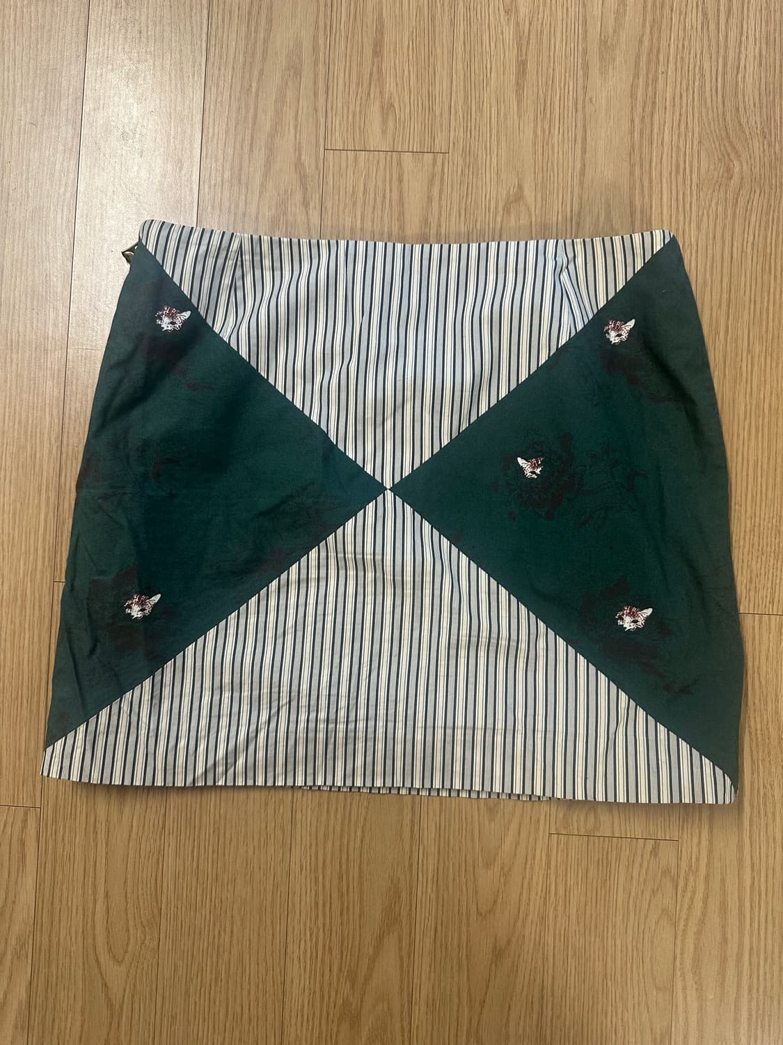 Sue Undercover 스커트 상품이미지1