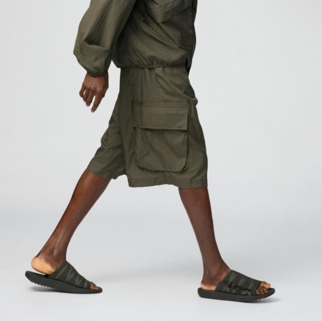 유니클로 C 카고 버뮤다 팬츠 상품이미지1