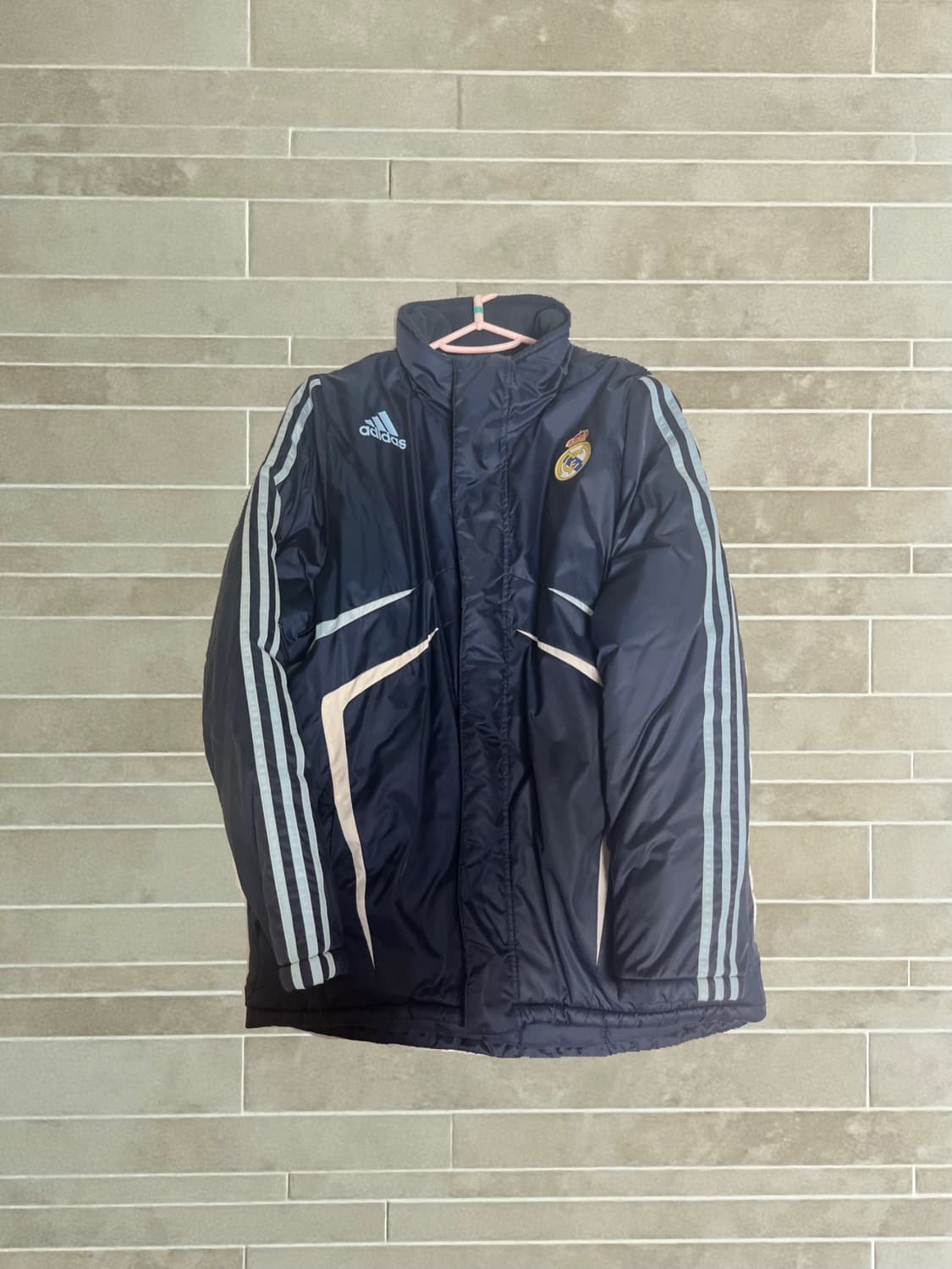 아디다스 레알마드리드 패딩 상품이미지1