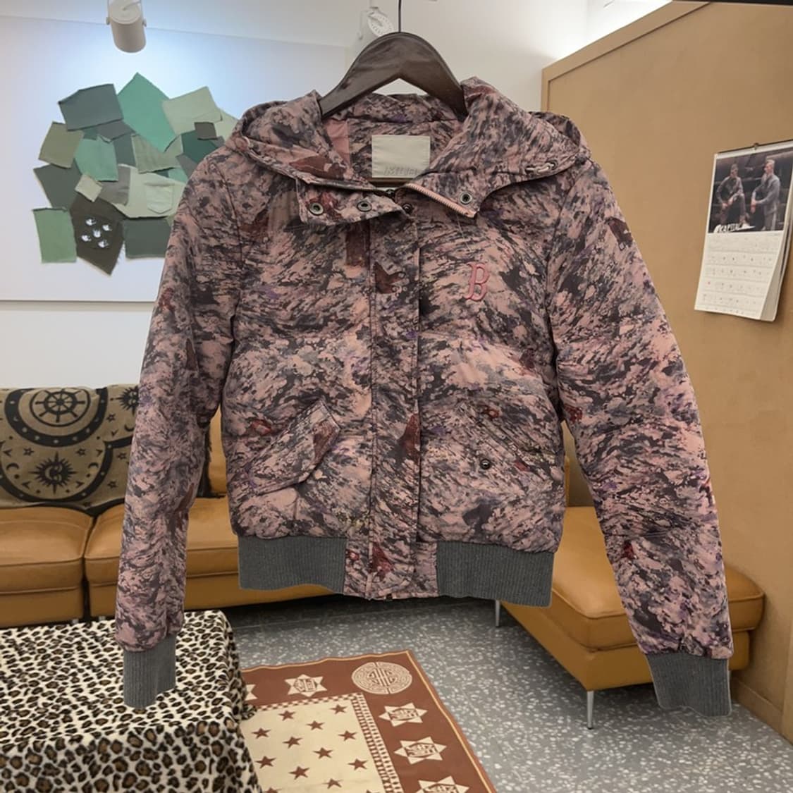 MLB 희귀 Y2K 레트로 키치 대장급 딸기우유 패딩 90 C08845 상품이미지3